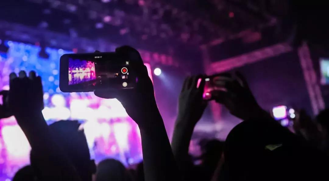 年轻就要Fun！888集团居家在这个夏天酷炫开Show