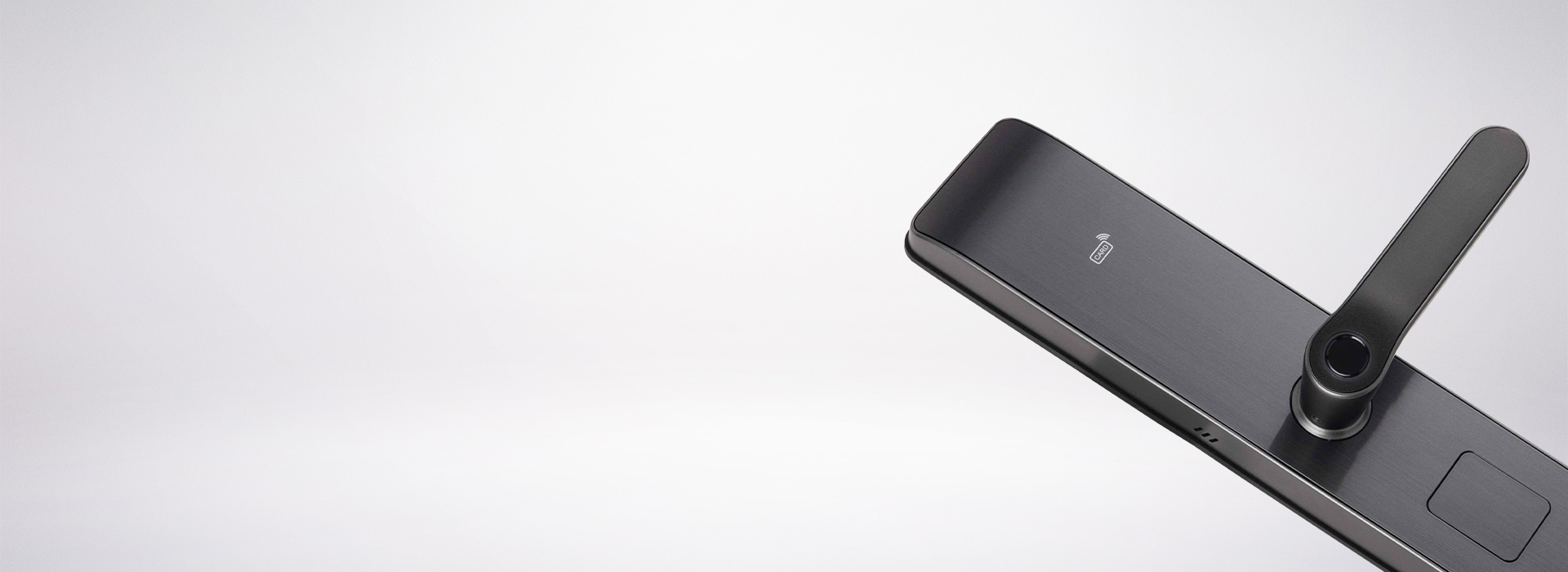 指纹识别，一握即开 888集团智能锁LOCK...