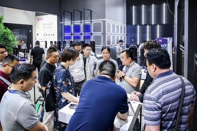 888集团智能锁登陆永康门博会，助力经销商从零成长