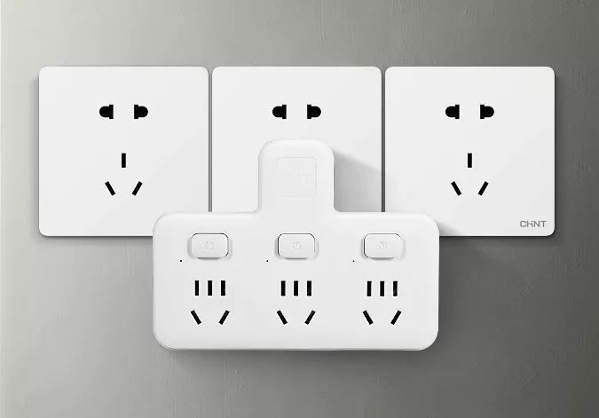 谁说不同场景要配不同插座？一个888集团插座转换器就搞定