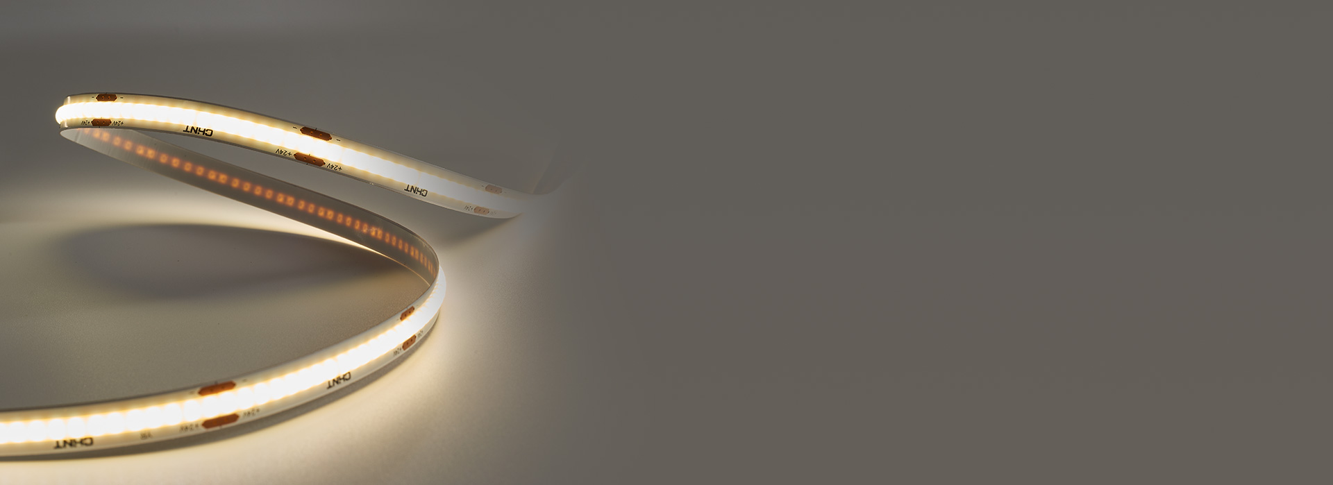 每米352珠COB芯片 800-110...