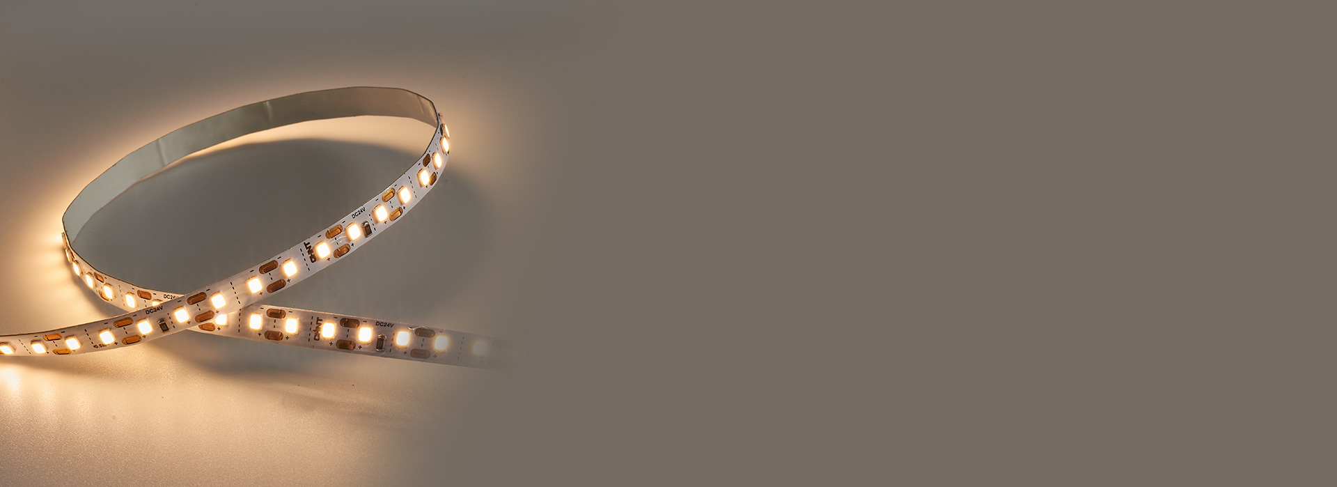 1000lm/m大光通 120珠/m，...