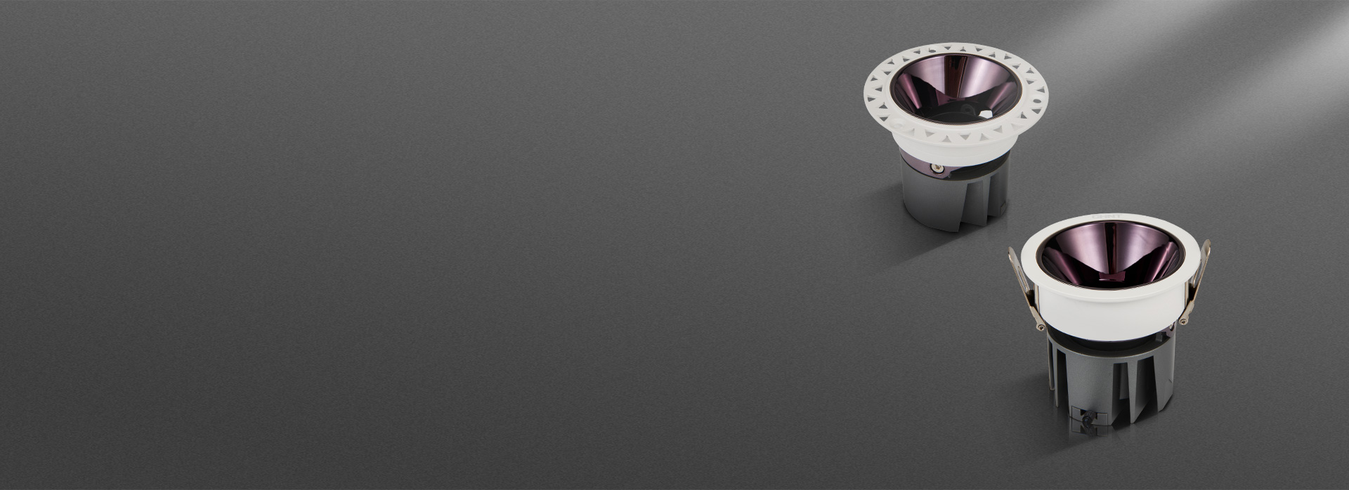 两款灯具，满足不同需求 TH33系列天...